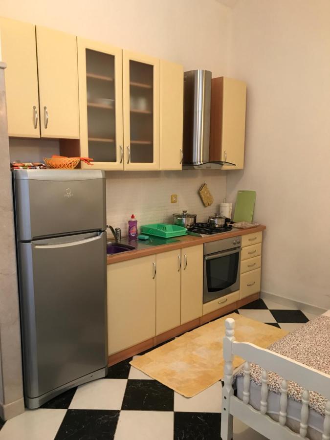 Apartments Renata Pucisca Ngoại thất bức ảnh