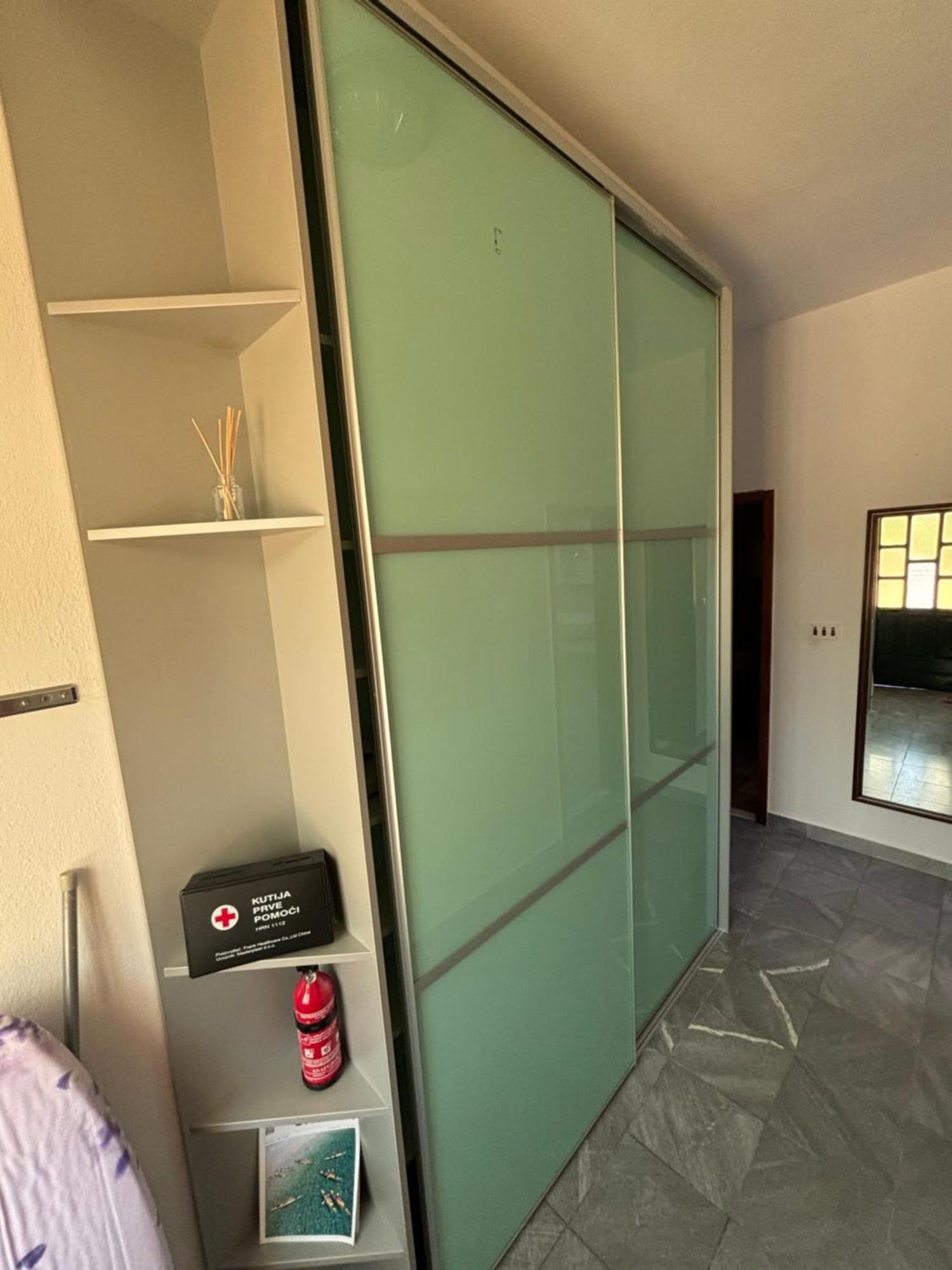 Apartments Renata Pucisca Ngoại thất bức ảnh